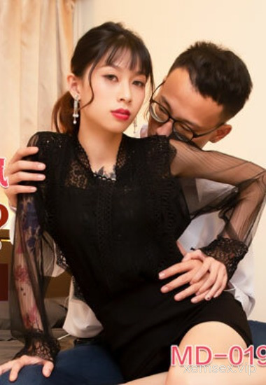 Vợ hiền vụng trộm cùng bạn thân của chồng